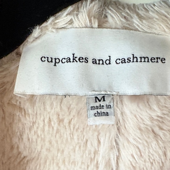 Cupcakes & Cashmere Tan and Cream Shearling Vest with Pockets!! - Picture 2 of 7